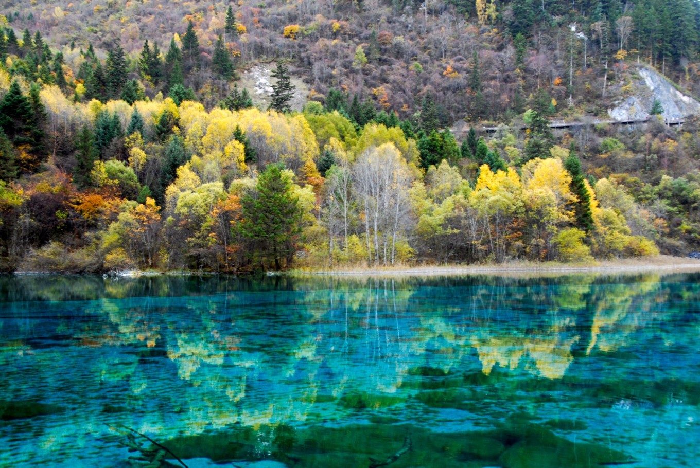 Jiuzhaigou Local Travel Guide – the fairyland on earth